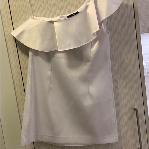 Dress - Picture 4 of 4